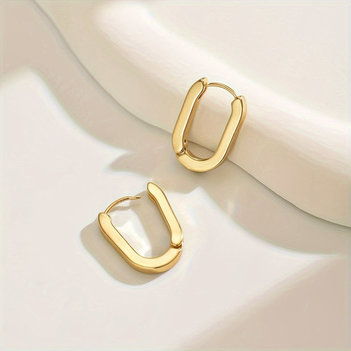 Pendientes de aro geométricos elegantes