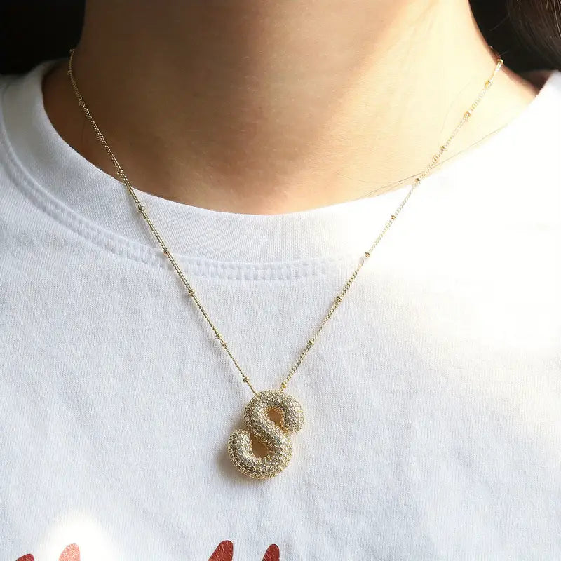Set de Collar Inicial de Letra Burbuja | Dorado