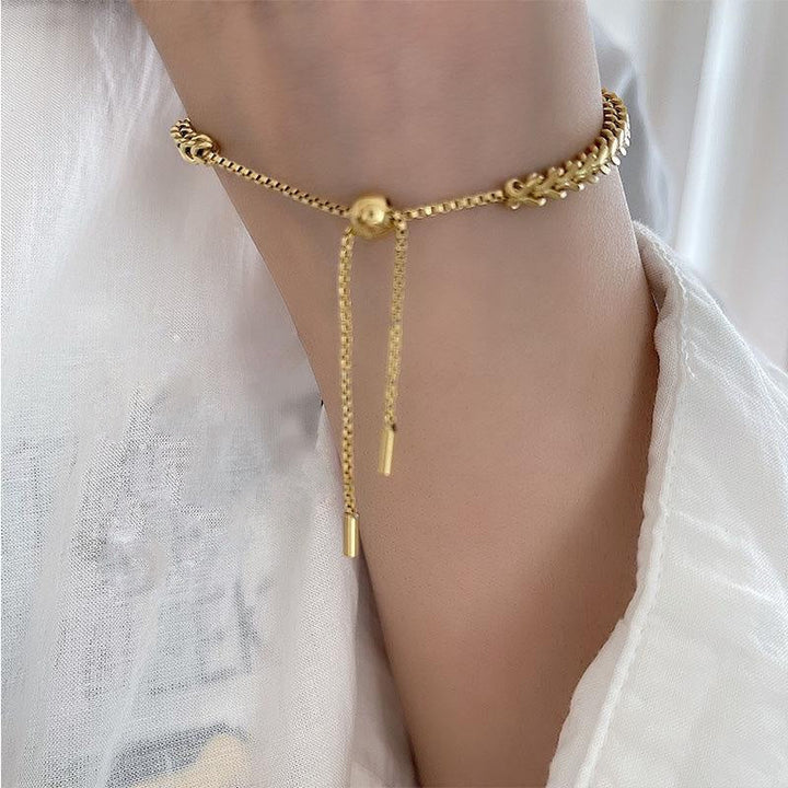 Pulsera de la Fortaleza Dorada