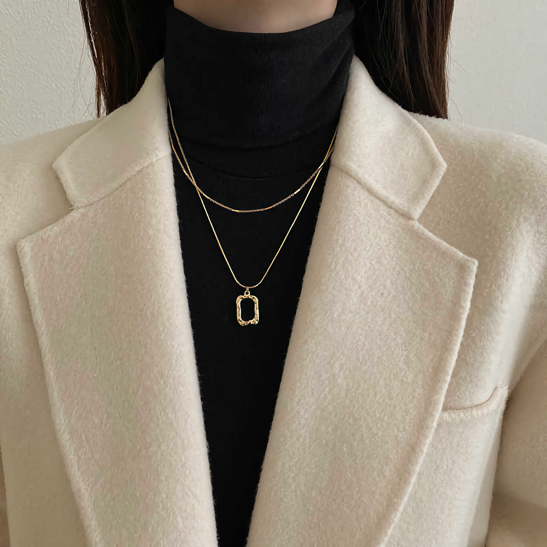 Collar Abigail de cadenas superpuestas