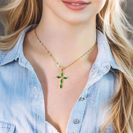 Collar cruz de esmeralda | Oro