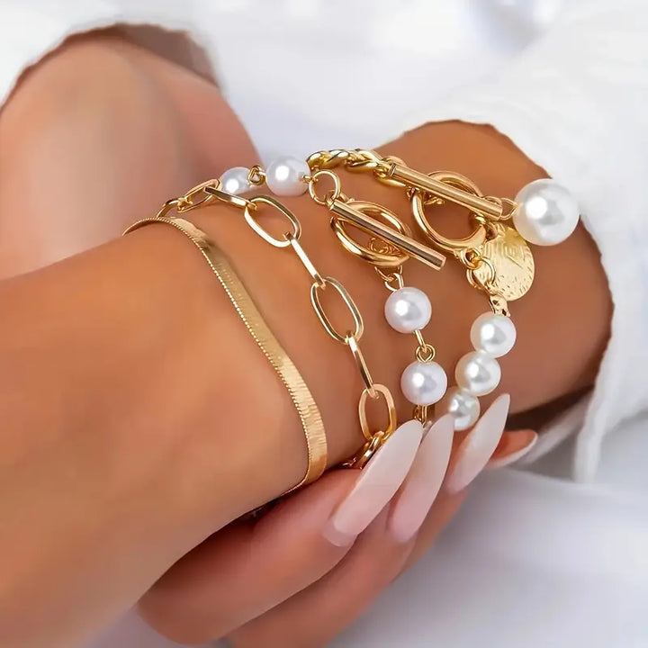 Set de Pulseras Chic Gold 4 Piezas - Serpiente, Perlas y Eslabones | Dorado