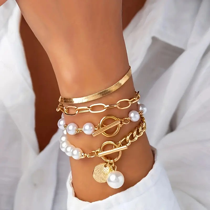 Set de Pulseras Chic Gold 4 Piezas - Serpiente, Perlas y Eslabones | Dorado