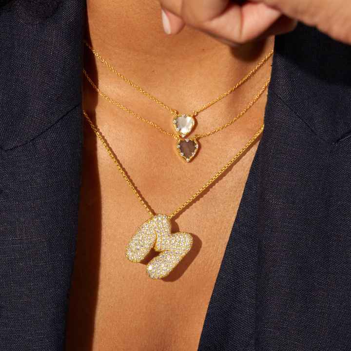 Collar de inicial con burbujas Hailey