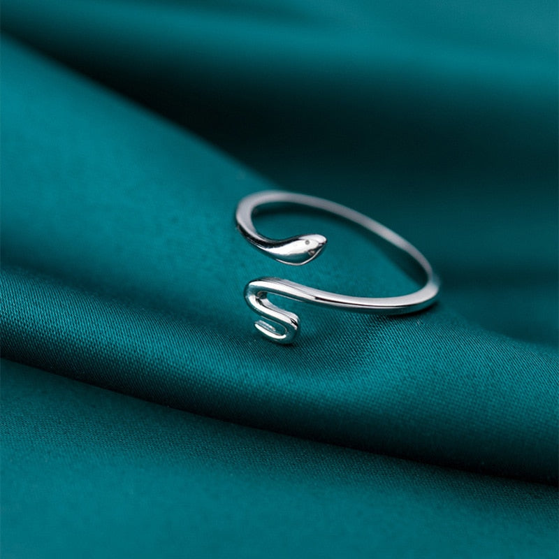 Anillo ajustable de plata 925 con forma de serpiente