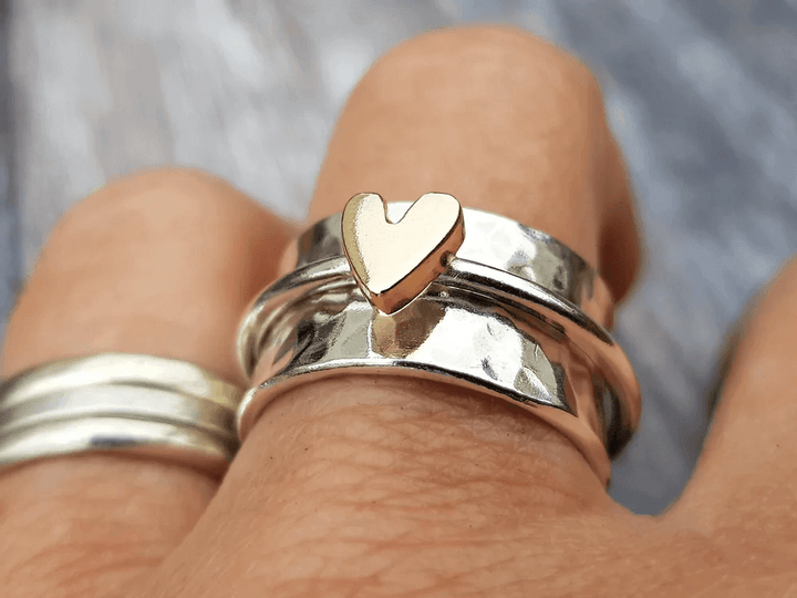 Alma - Anillo corazón plateado con baño de oro