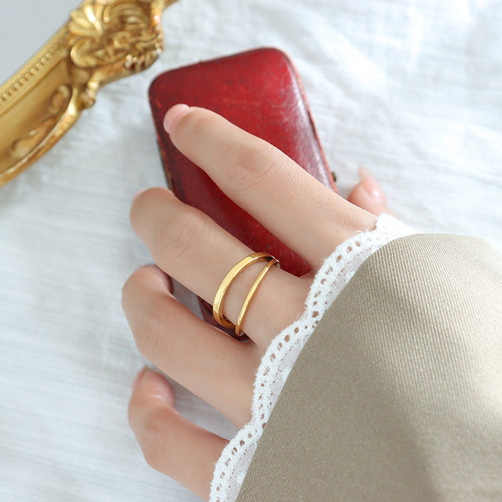 Anillo dorado superpuesto Nile