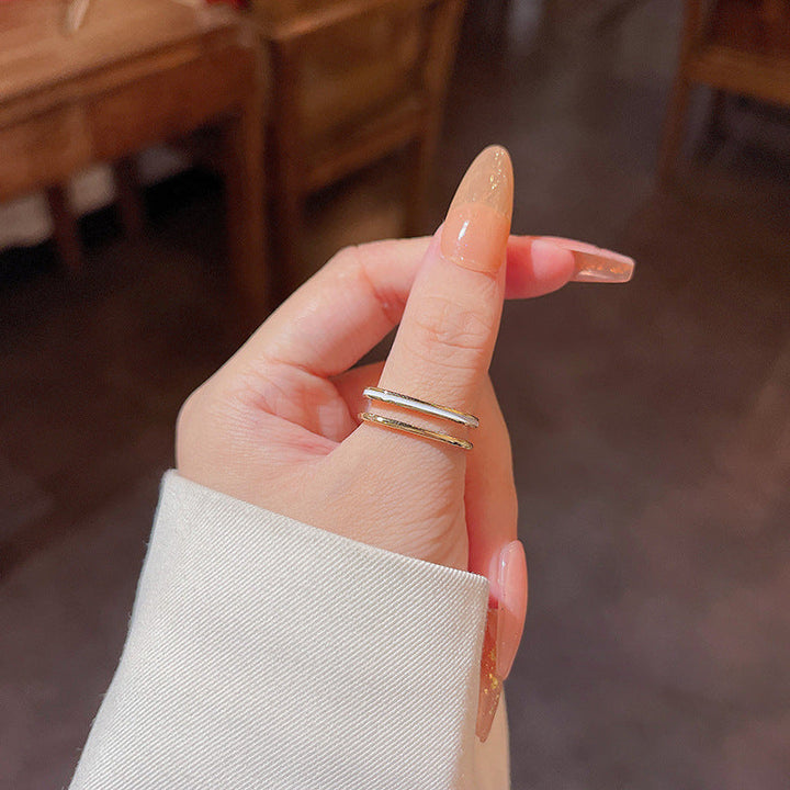 Anillo geométrico dorado Olivia