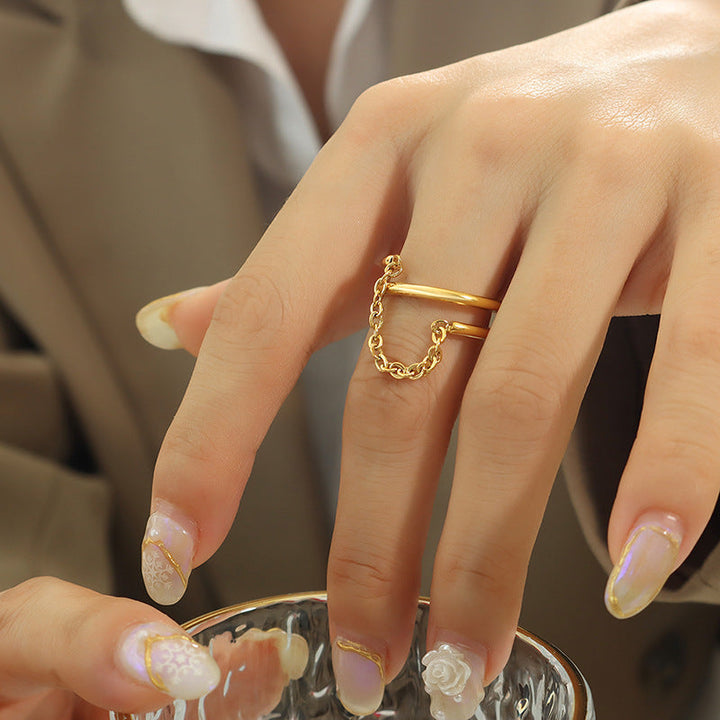 Anillo dorado Magnifique de cadena retorcida