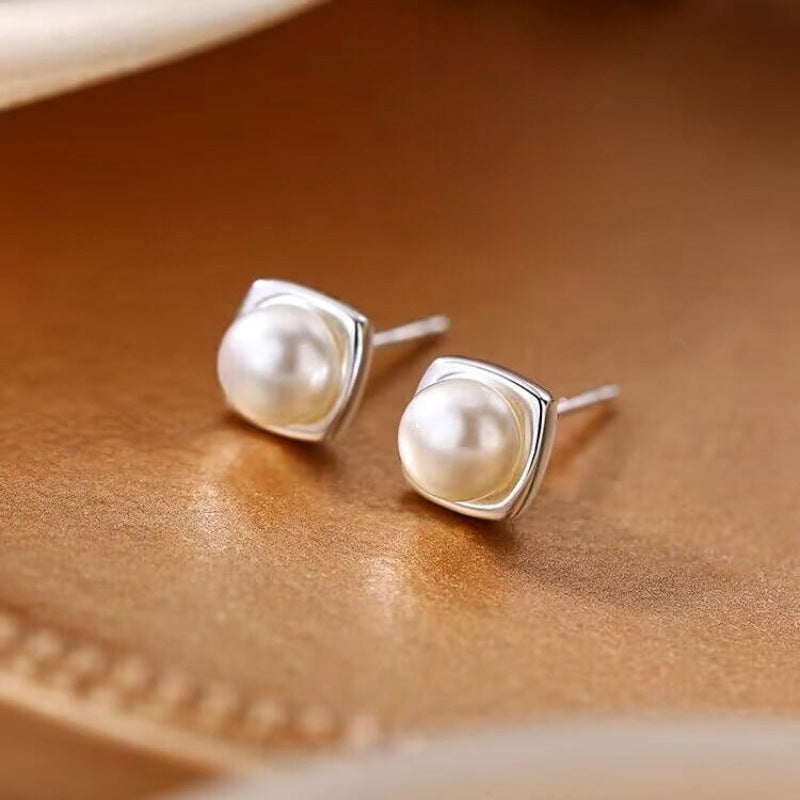 Pendientes de perlas de agua dulce