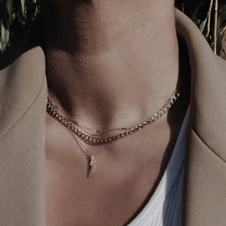 Collar de Cadena Curb de Eslabones Planos | Dorado