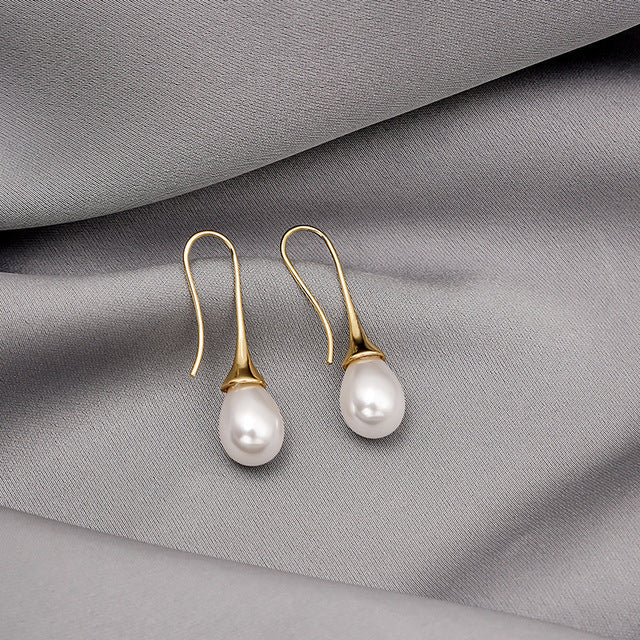 Pendientes de perlas colgantes