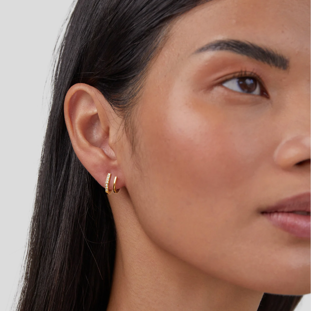 Pendientes de garra de oro y cristal