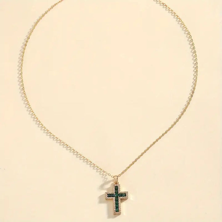 Collar con colgante cruz de esmeralda Solene | Oro