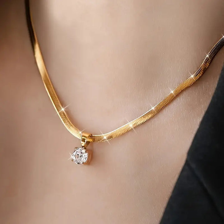 Collar de Colgante con Rhinestones Elegante | Dorado