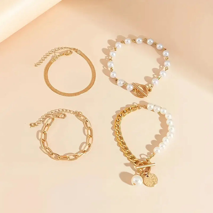 Set de Pulseras Chic Gold 4 Piezas - Serpiente, Perlas y Eslabones | Dorado
