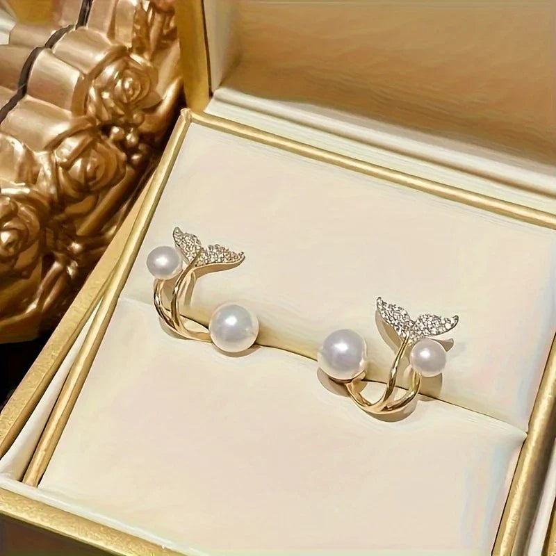 Pendientes Elegantes Cola de Sirena con Perla