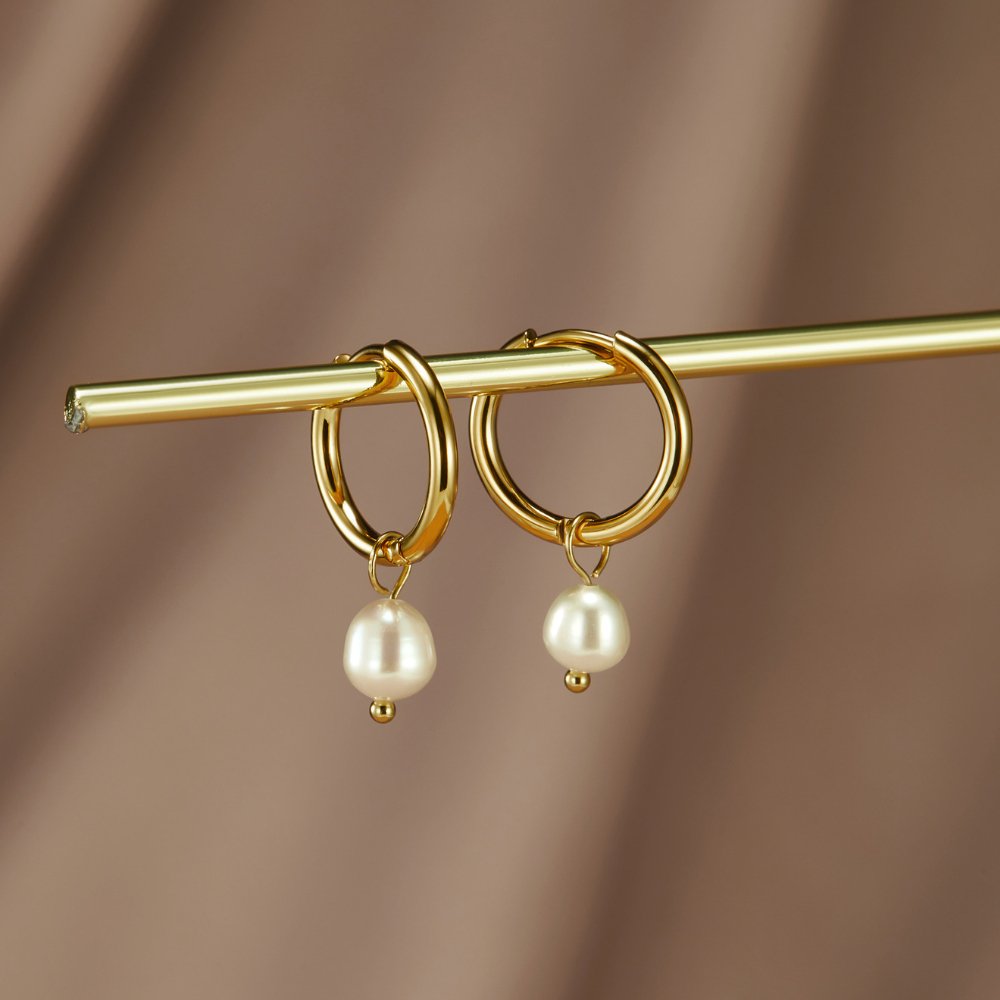 Pendientes de perlas de agua dulce