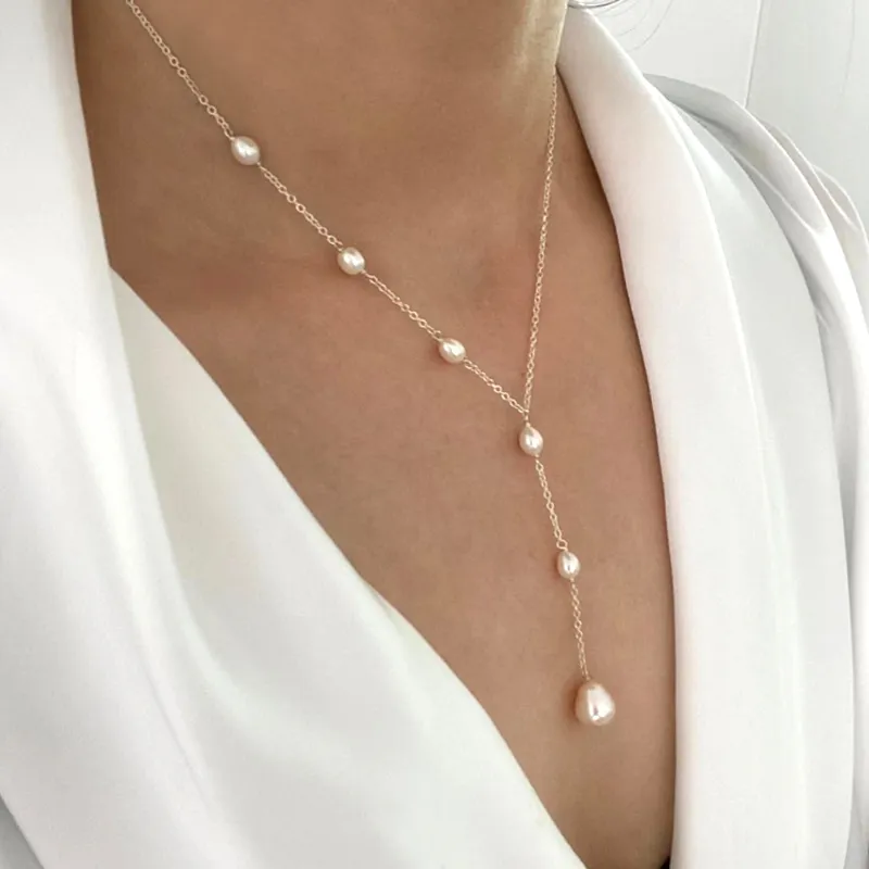 Collar vintage de colgante con perlas
