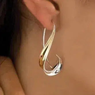Pendientes vintage dorados colgantes