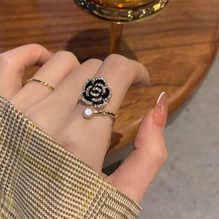 Anillo Vintage de Rosa Negra