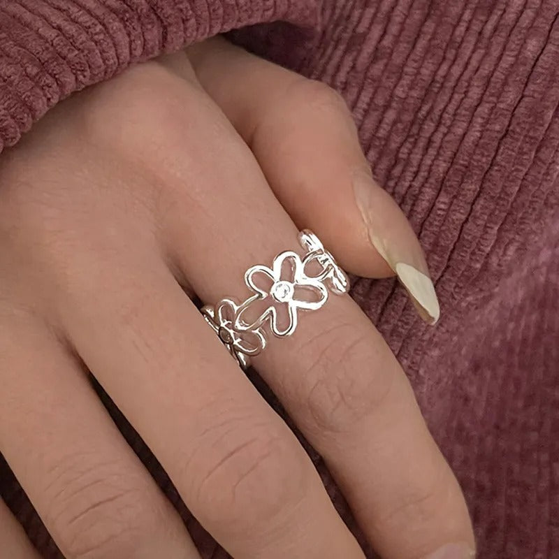 Anillo vintage ajustable de plata 925 con flores