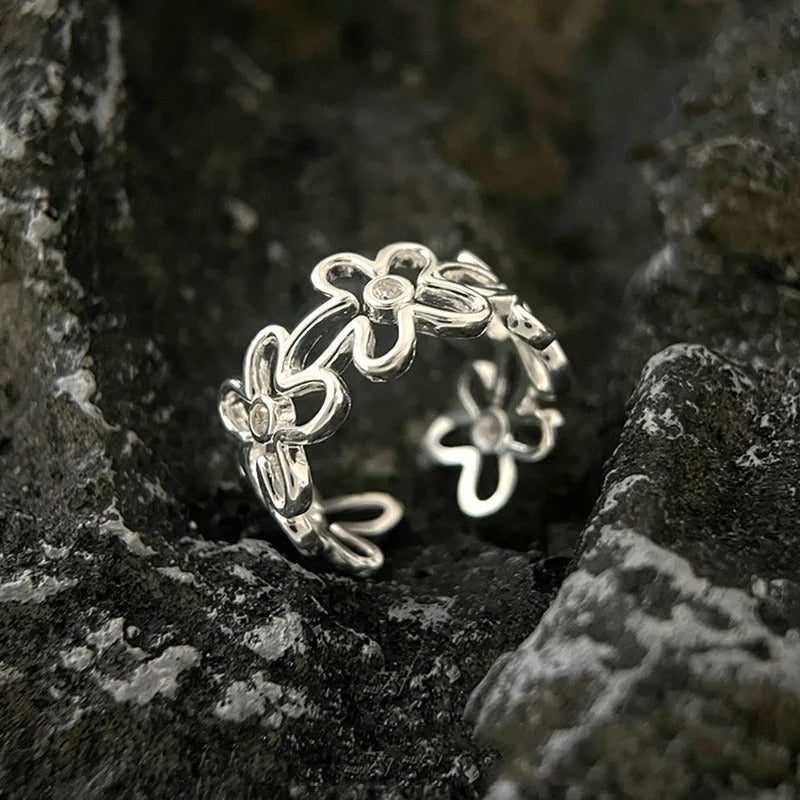 Anillo vintage ajustable de plata 925 con flores