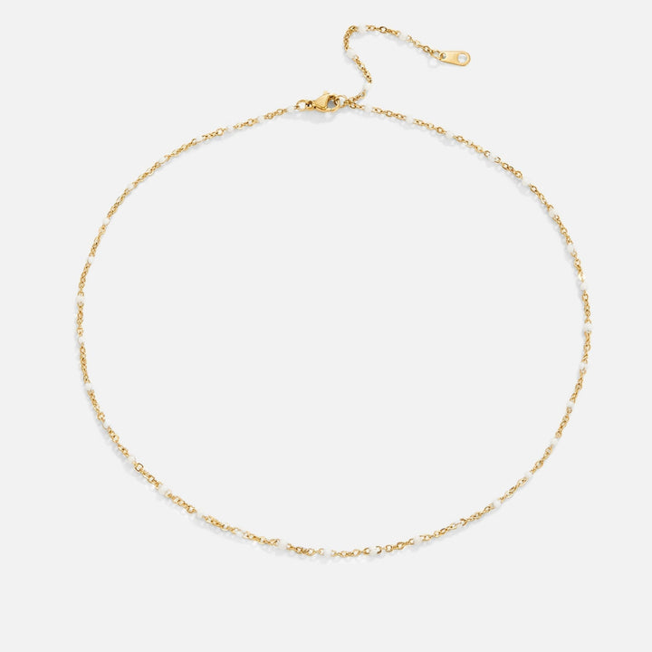 Collar de perlas blancas clásico