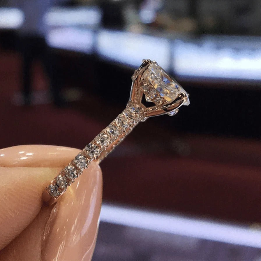 Anillo redondo Helena